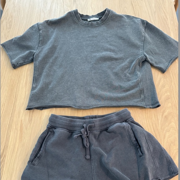 Zara - short sleeve short set - Picture 3 of 4